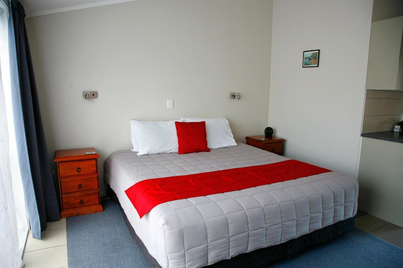 Touchwood Motor Lodge Pukekohe Zewnętrze zdjęcie