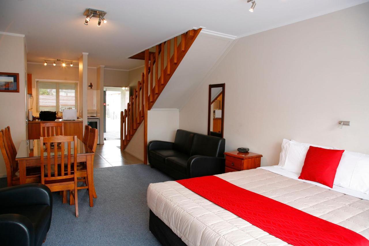 Touchwood Motor Lodge Pukekohe Zewnętrze zdjęcie