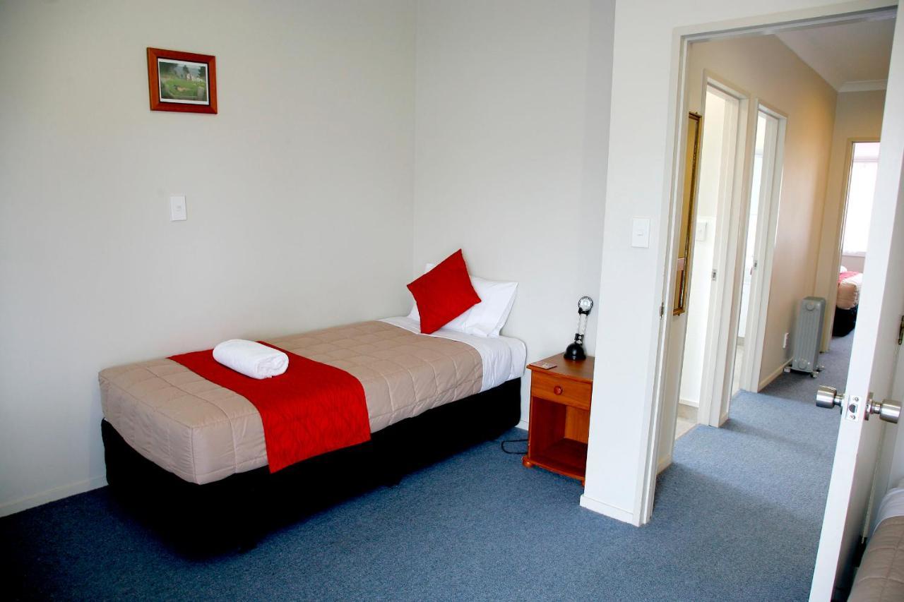Touchwood Motor Lodge Pukekohe Zewnętrze zdjęcie