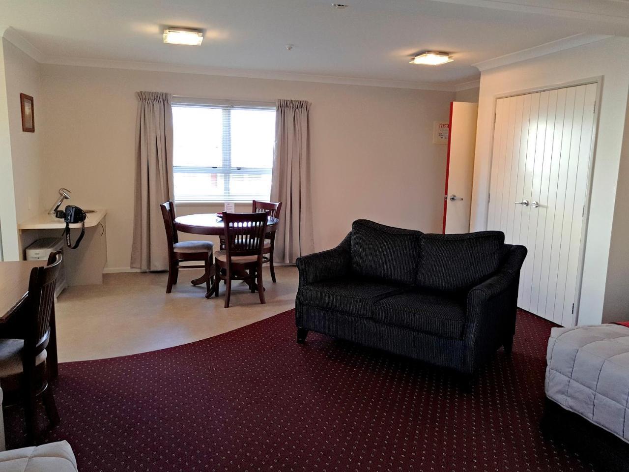 Touchwood Motor Lodge Pukekohe Zewnętrze zdjęcie
